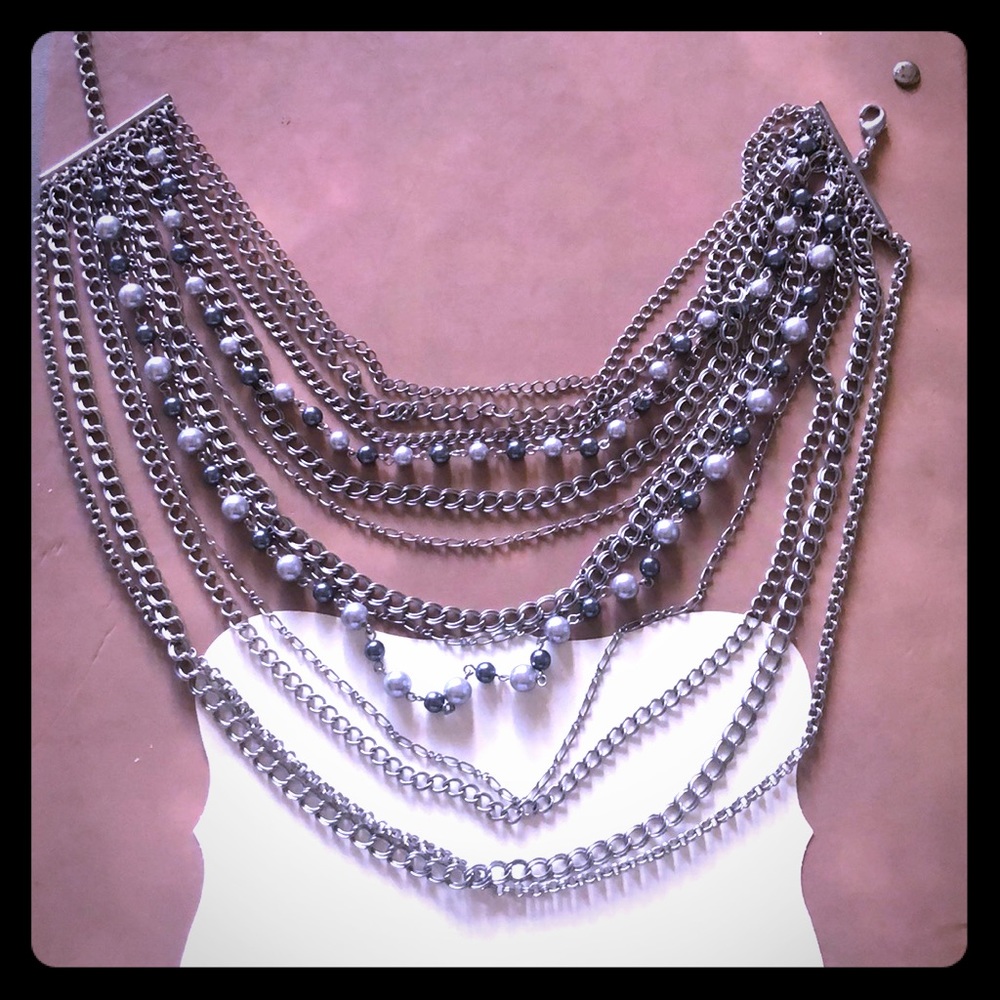 Multi-Stand Vintage Choker. - Picture 3 of 3